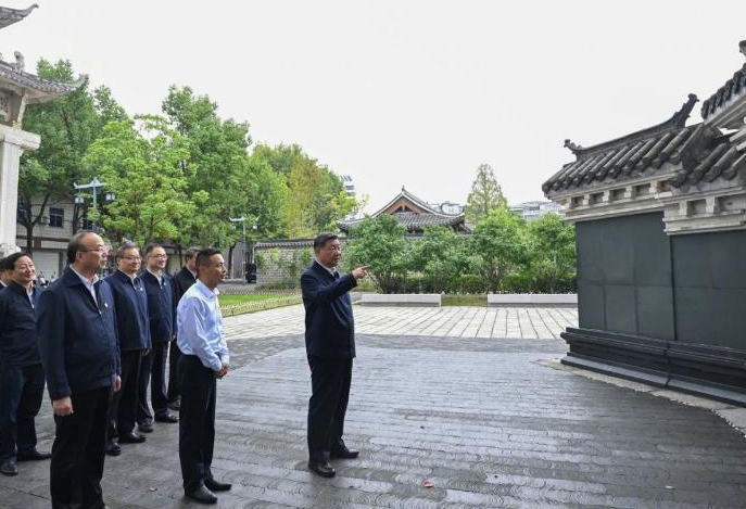 习近平在安徽考察时强调 发挥多重国家发展战略叠加优势 奋力谱写中国式现代化安徽篇章